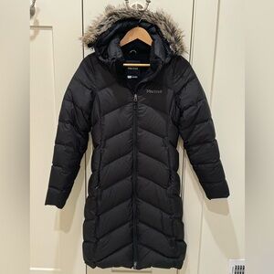 Marmot Montreaux Down Coat with removable faux fur collar